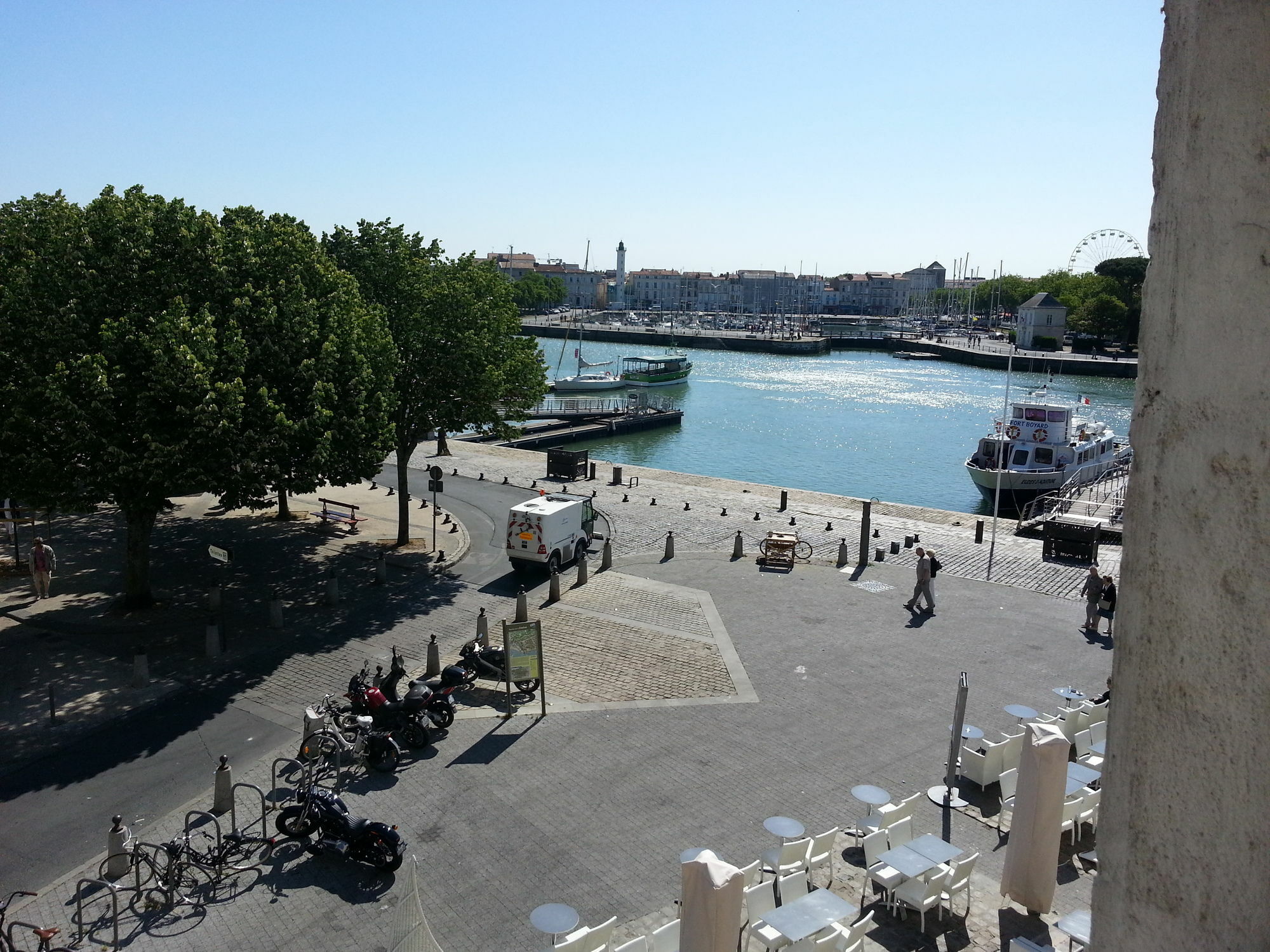 Maisons Du Monde Hotel & Suites - La Rochelle Vieux Port Экстерьер фото