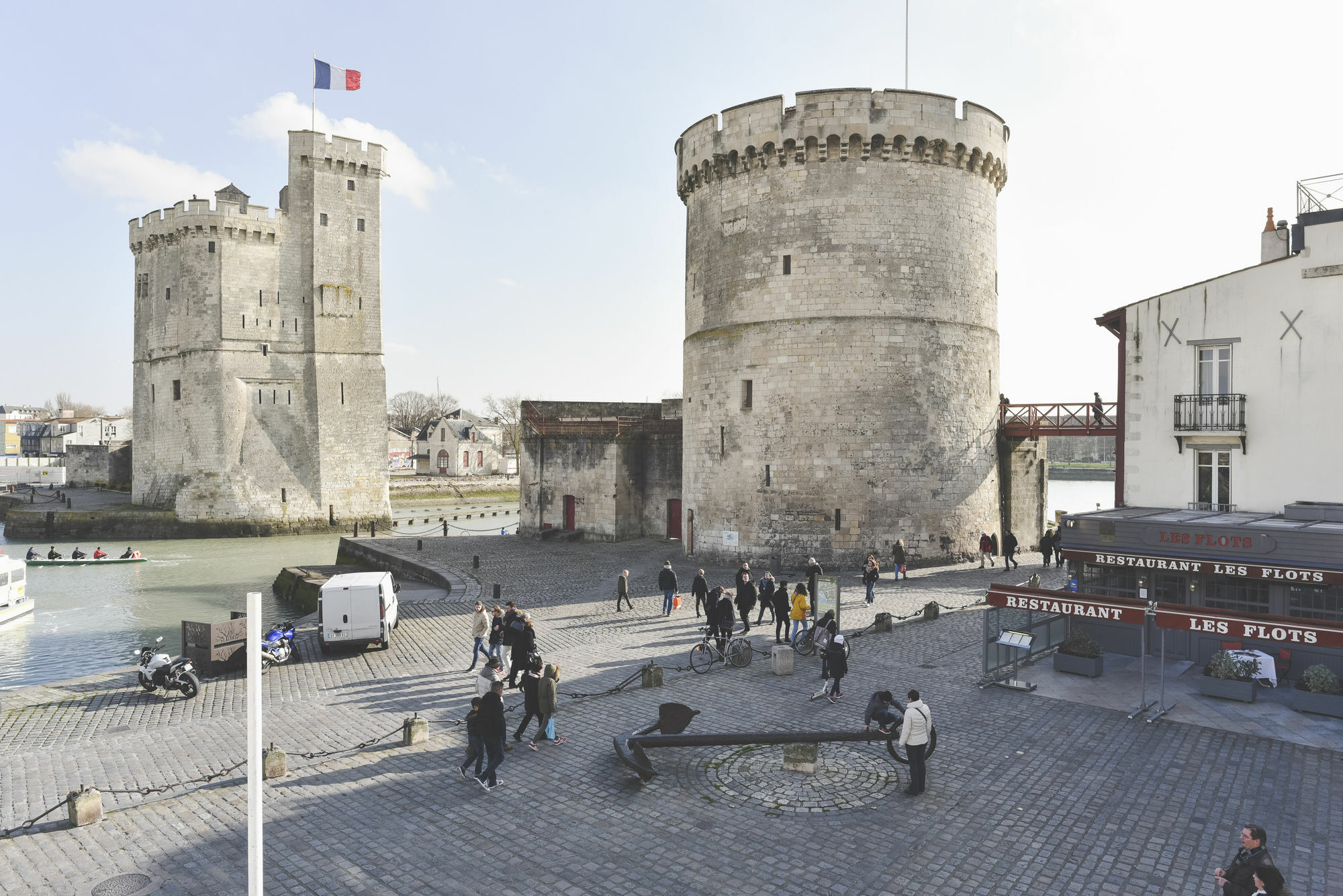 Maisons Du Monde Hotel & Suites - La Rochelle Vieux Port Экстерьер фото